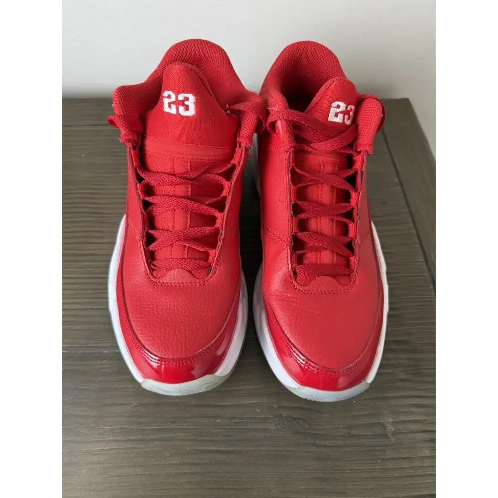 CZ4167-600 Nike Jordan Max Aura 3 University Red Sneakers Youth Sz 5.5